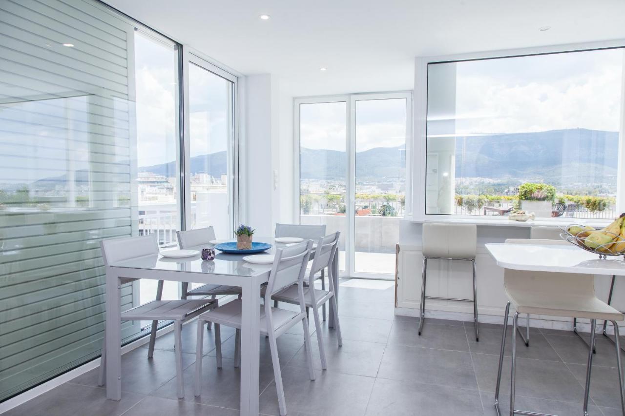 Gorgeous Penthouse With Private Jacuzzi And Amazing View! Apartment Атина Екстериор снимка