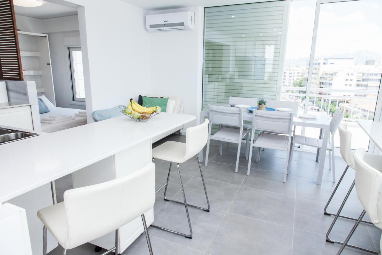 Gorgeous Penthouse With Private Jacuzzi And Amazing View! Apartment Атина Екстериор снимка