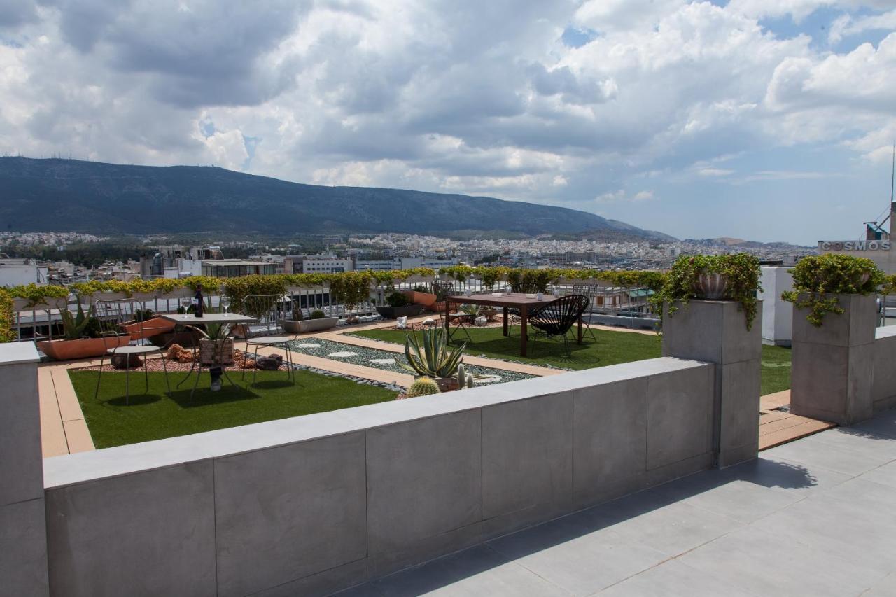 Gorgeous Penthouse With Private Jacuzzi And Amazing View! Apartment Атина Екстериор снимка