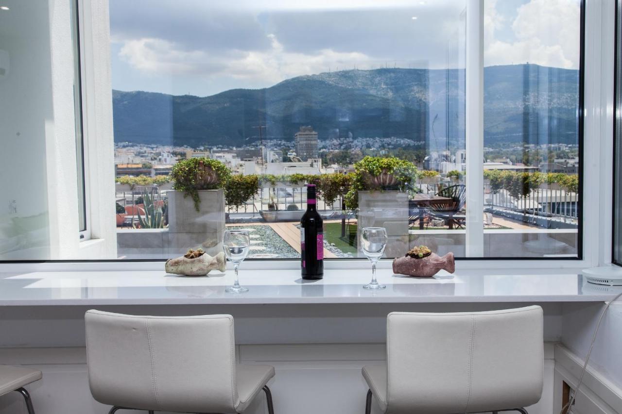 Gorgeous Penthouse With Private Jacuzzi And Amazing View! Apartment Атина Екстериор снимка